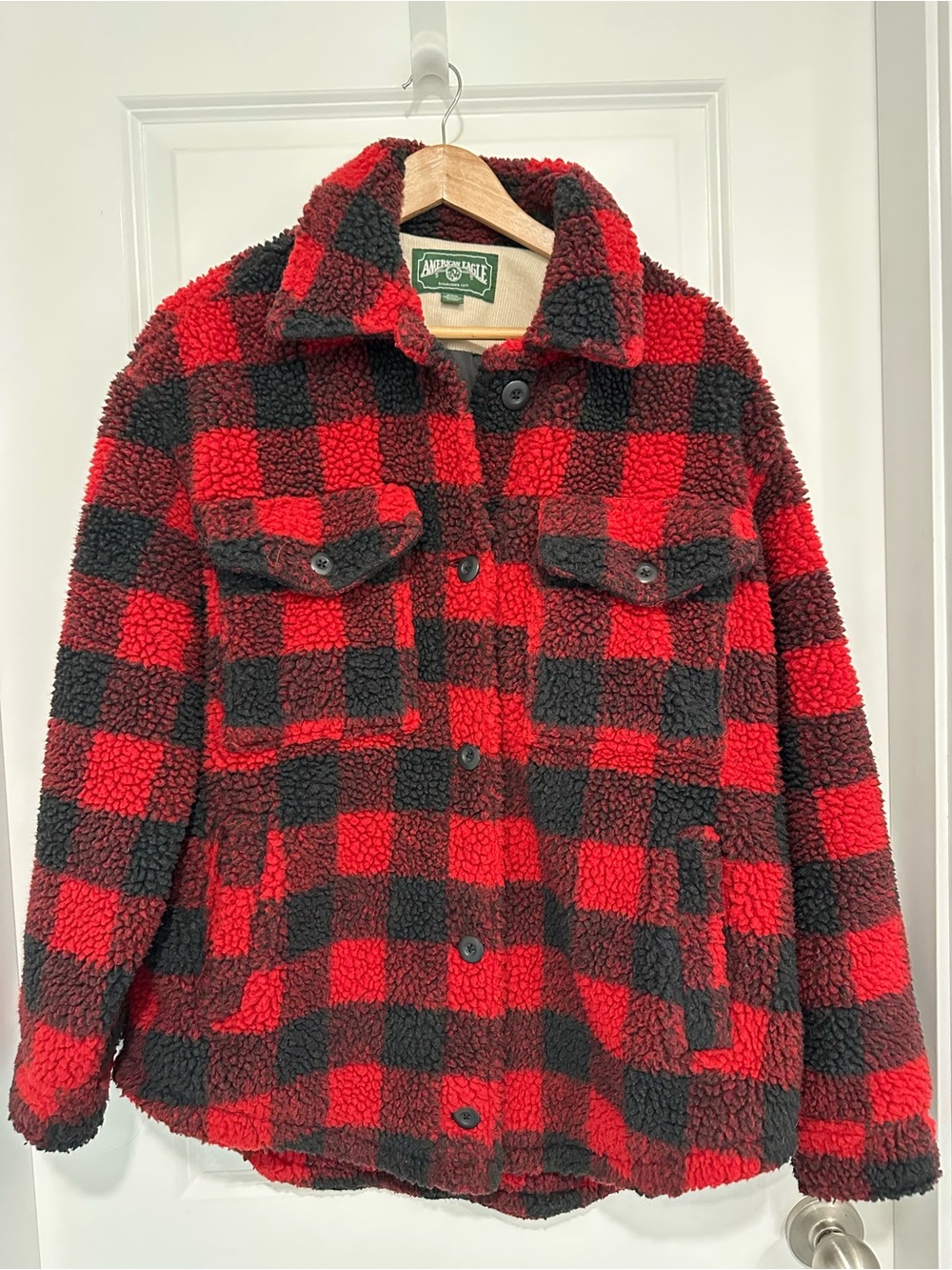 American Eagle Outfitters Red & Black Buffalo Check Sherpa Shacket Women’s Med